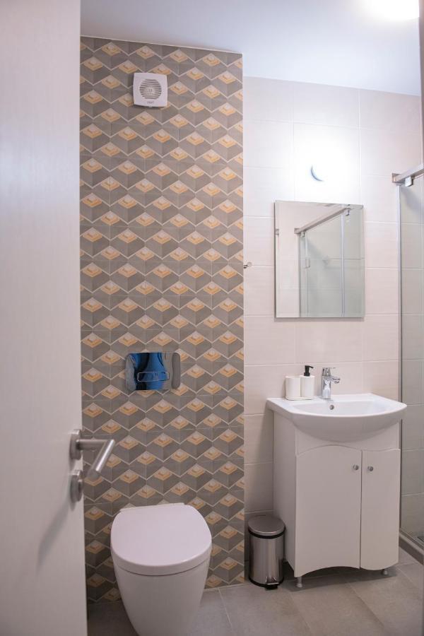 Miami A Lovely City Center 2 Bedrooms Apartment With Private Parking София Екстериор снимка